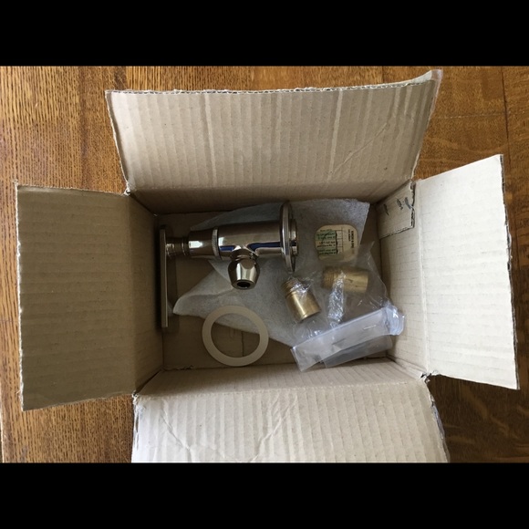 Newport Brass Shut Off Valve W Compression Outlet - Picture 6 of 6